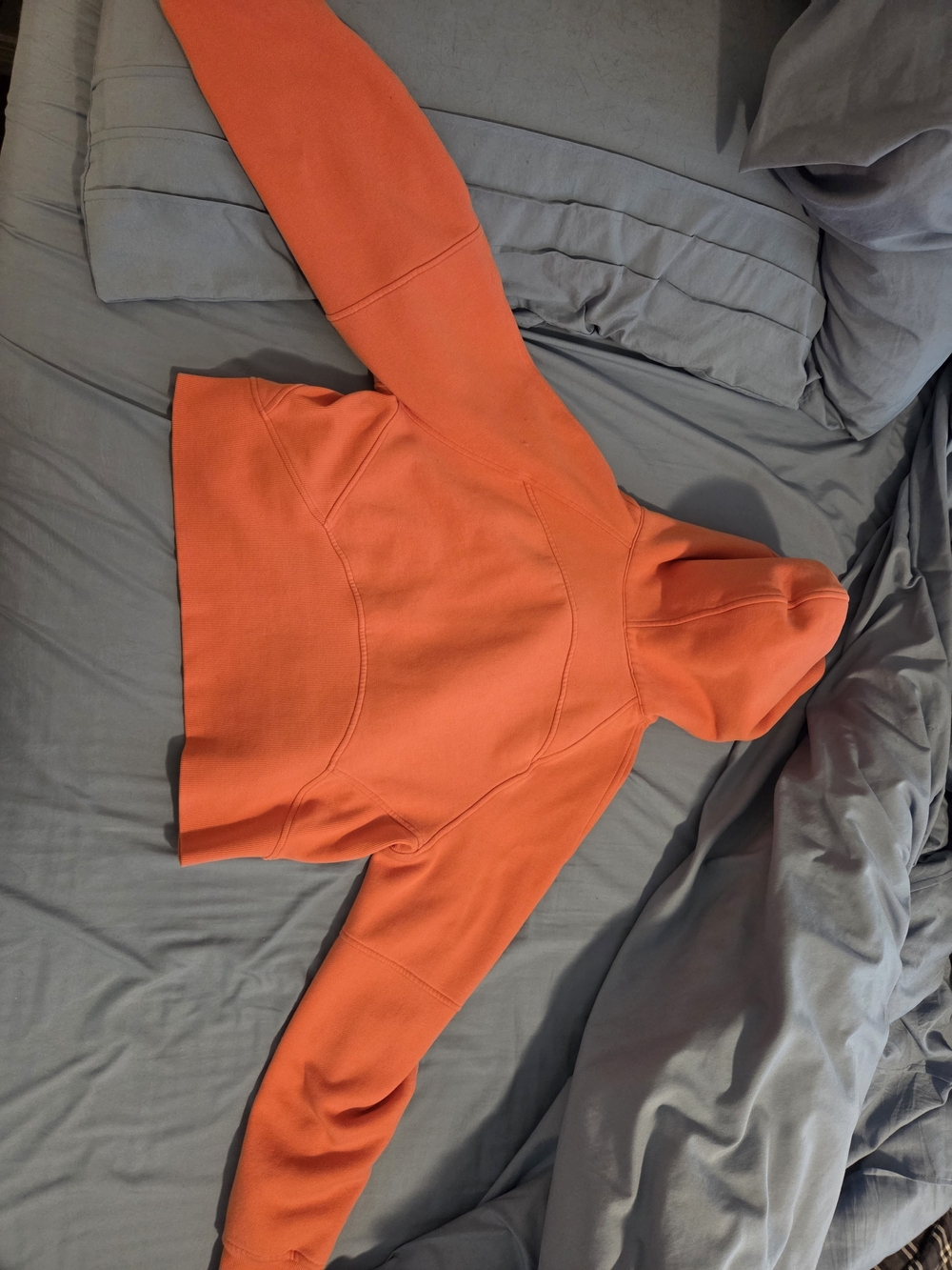 Lululemon Women's Cropped Hoodie - Picture 4 of 4